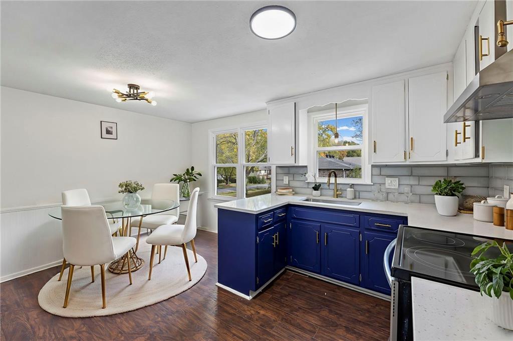 11515 N Charlotte Street