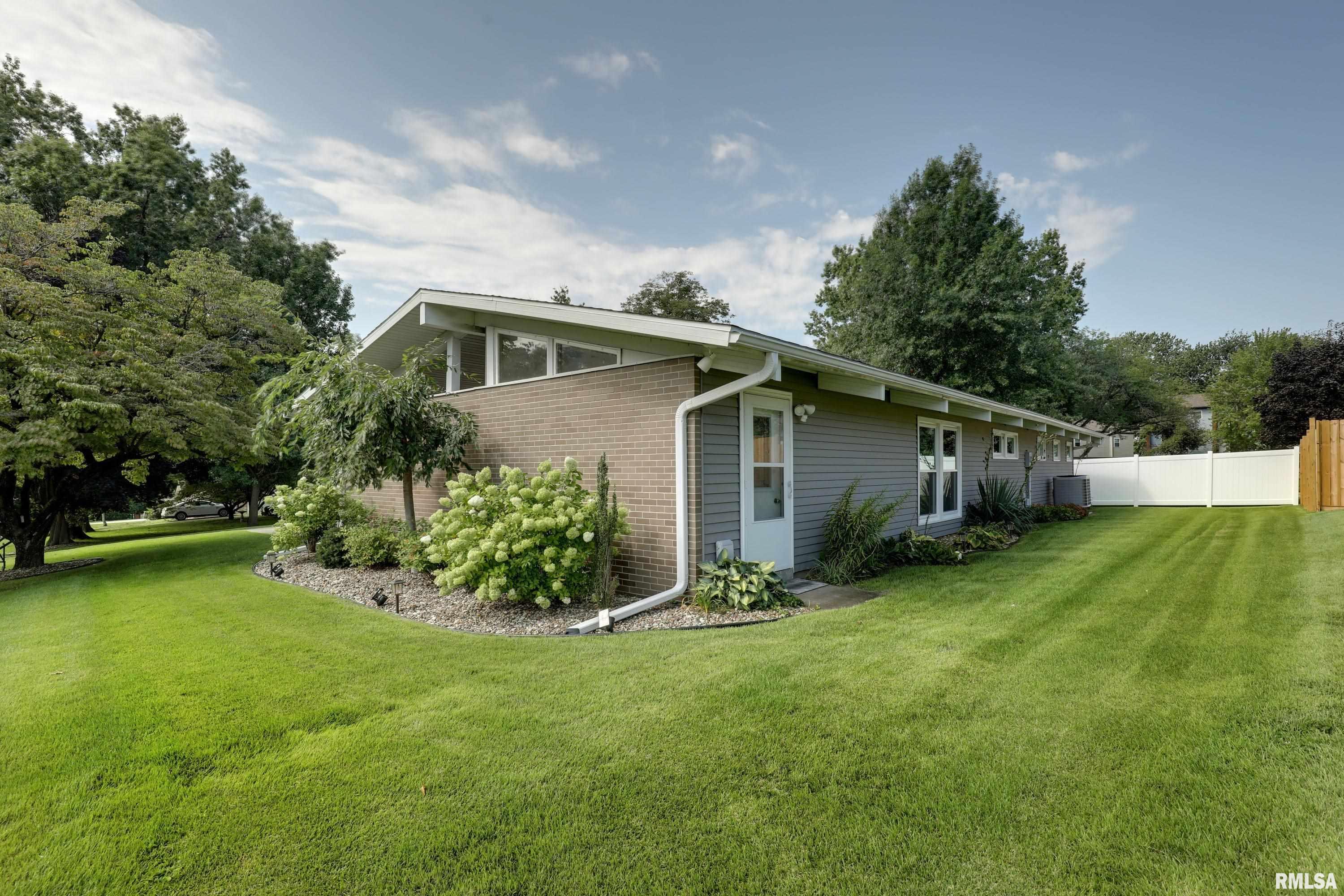 728 Ridgewood Drive