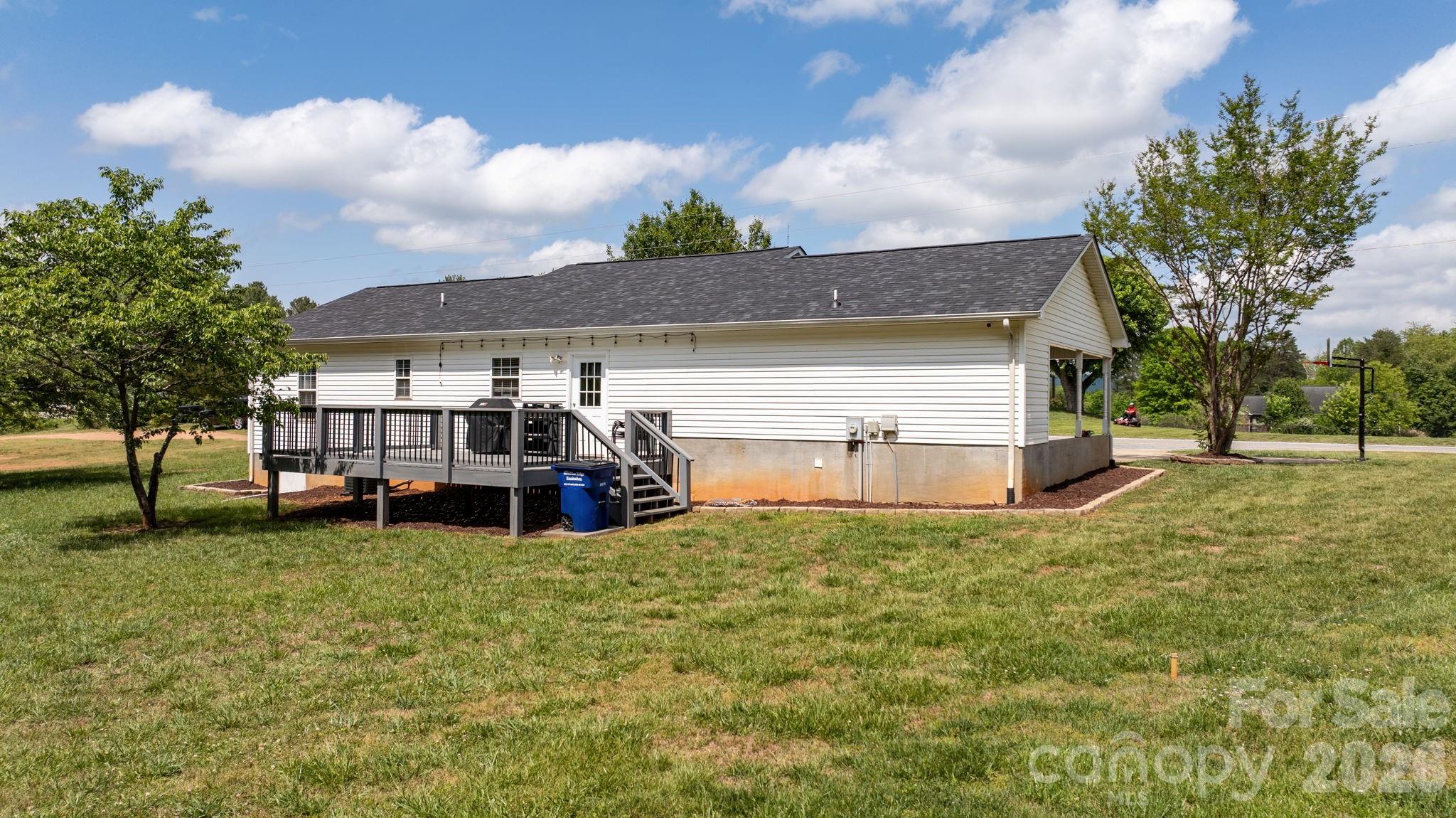 900 Pine Mountain Road
