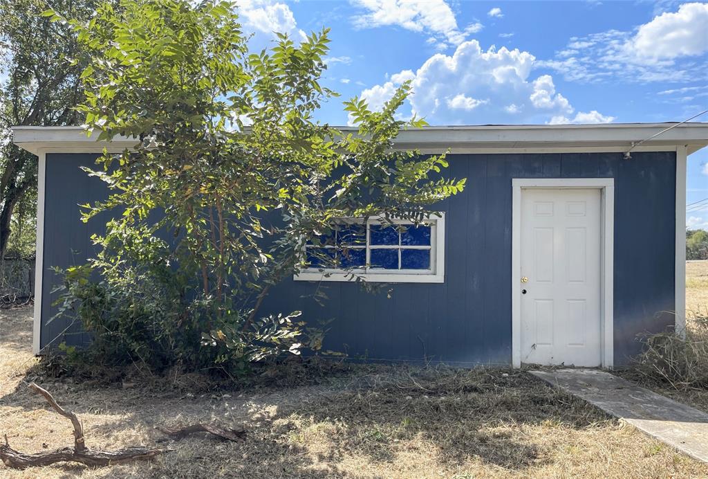1401 Highway 180 W