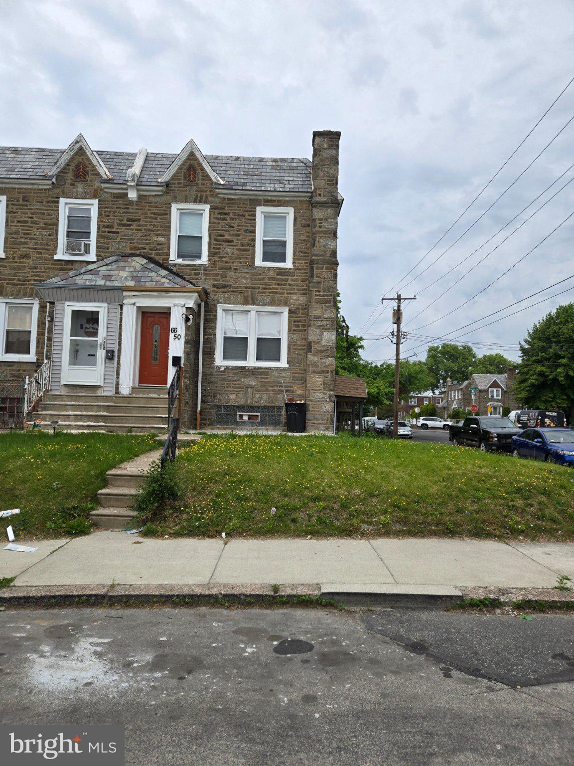 6650 EKindred St  