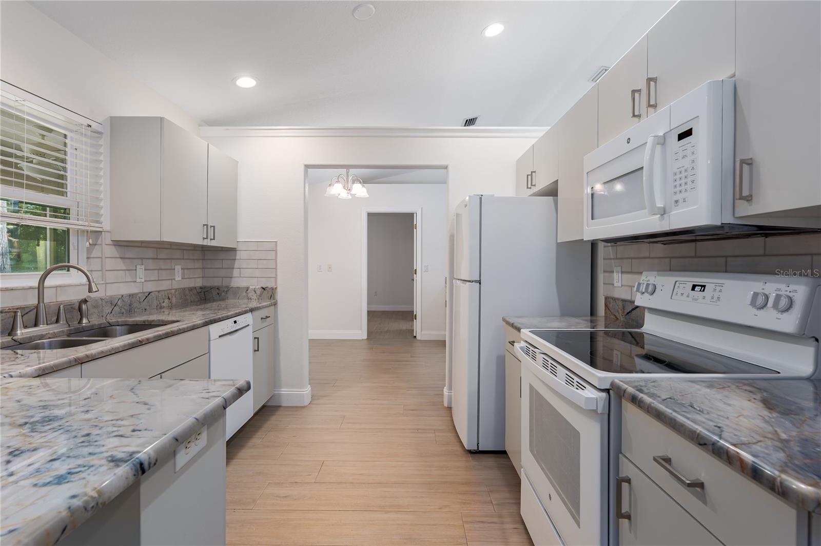 9206 31st Street Court E