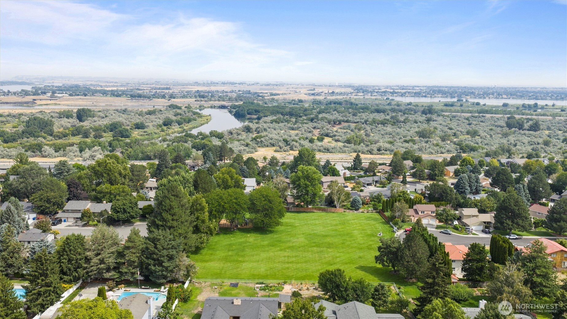 164 Hills West Way