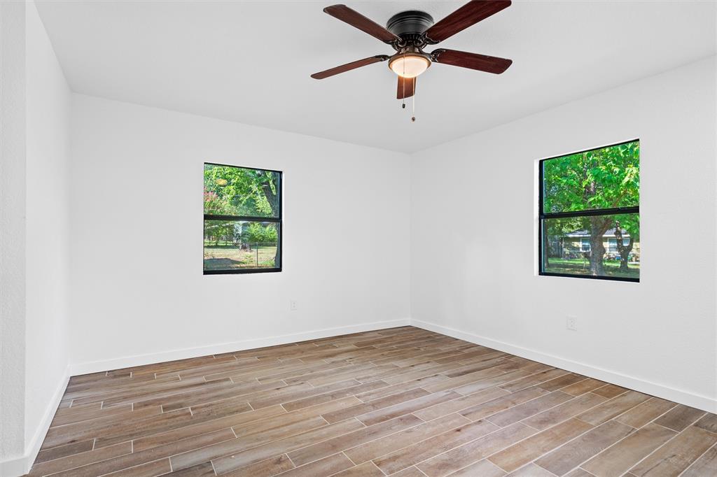 902 Skylark Drive