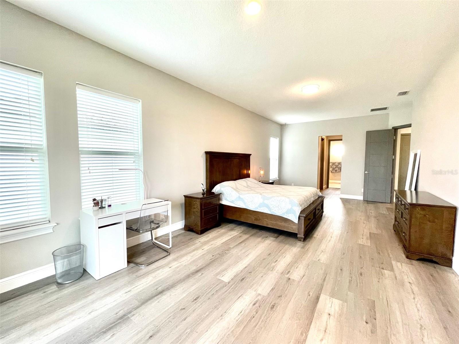7759 Green Mountain Way