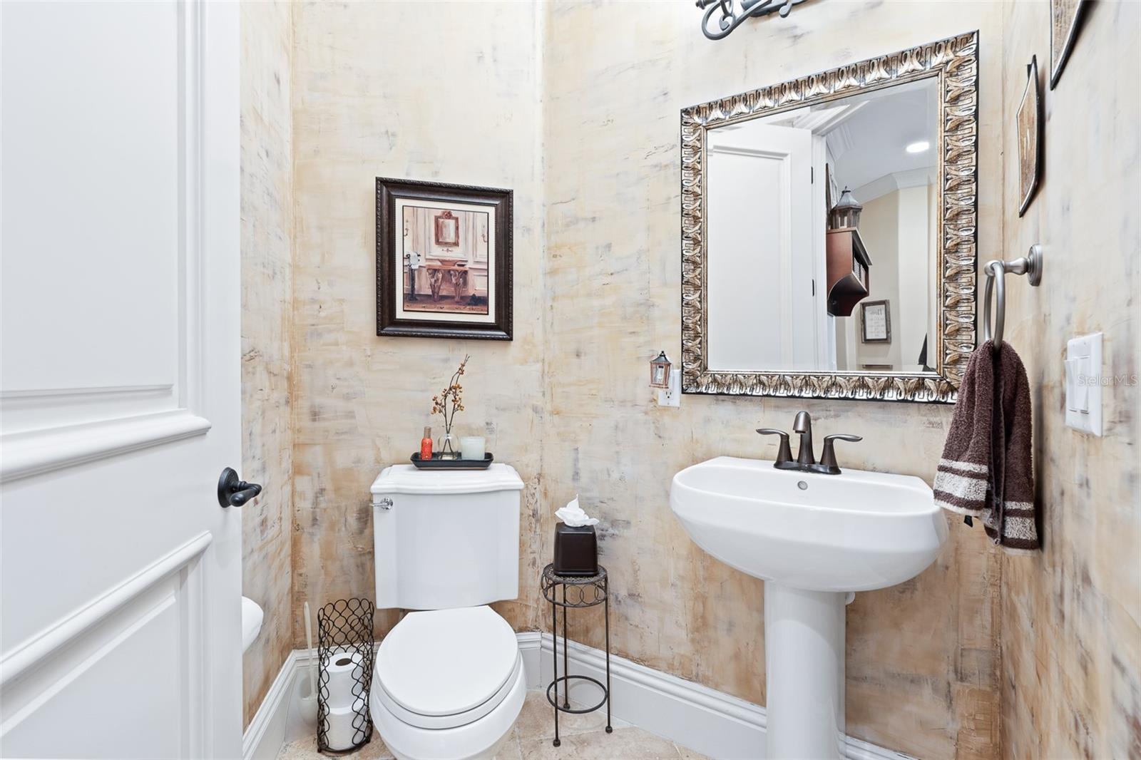 7341 Bella Foresta Place