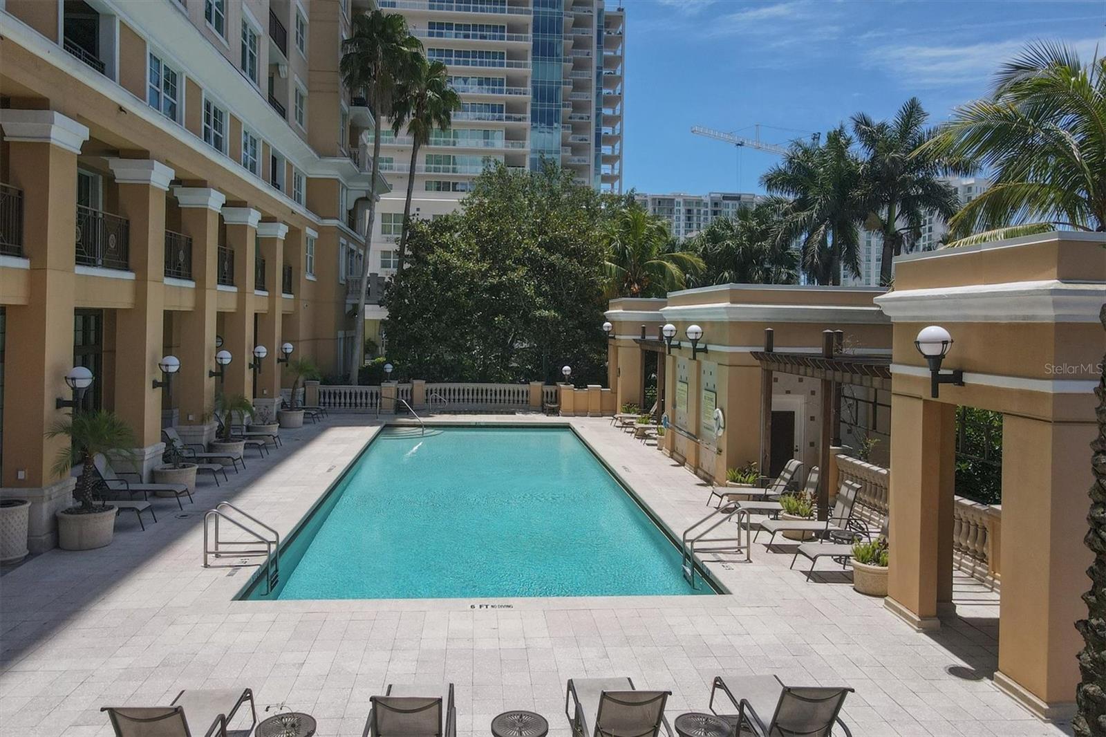 750 N Tamiami Trail PH6