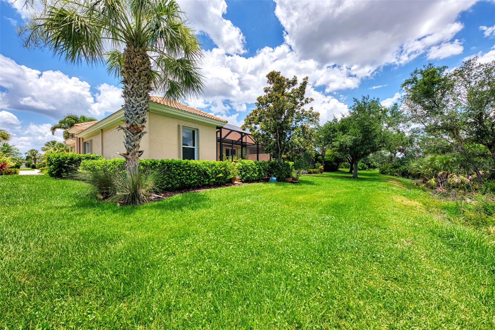 2844 Myakka Creek Court