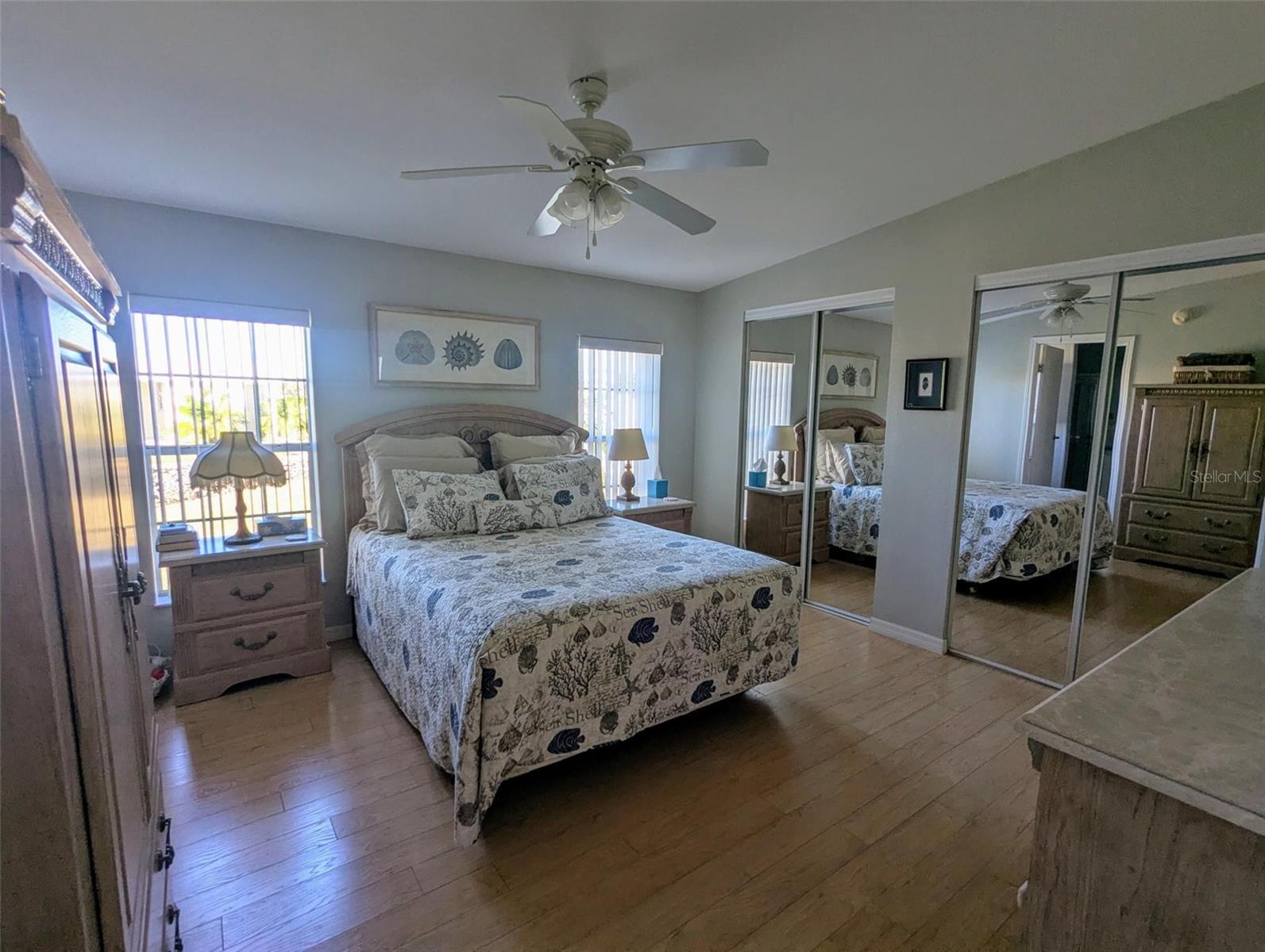 2100 Kings Highway 261