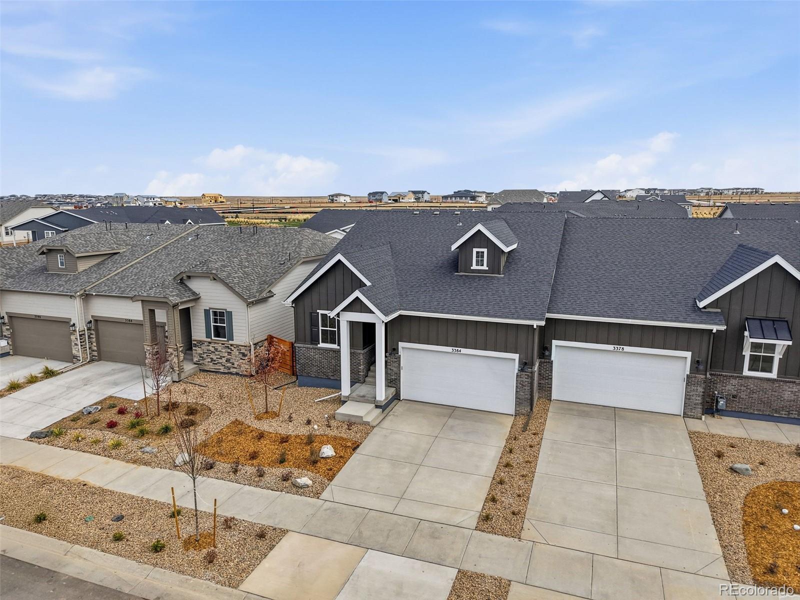 3384 N Duquesne Way