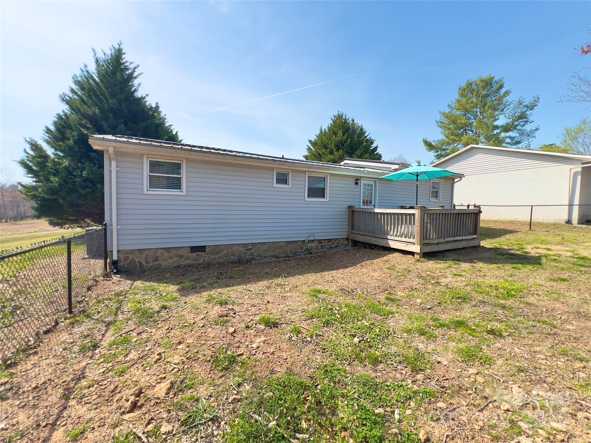 2594 Baker Circle