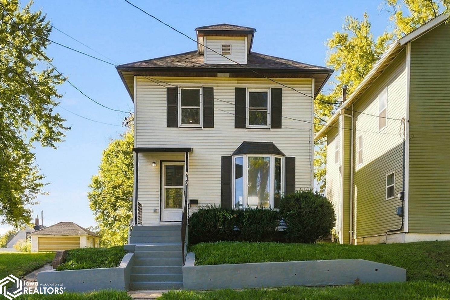 519 Maple Street