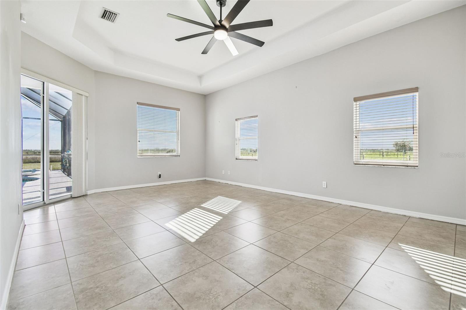 15639 Seth Country Lane