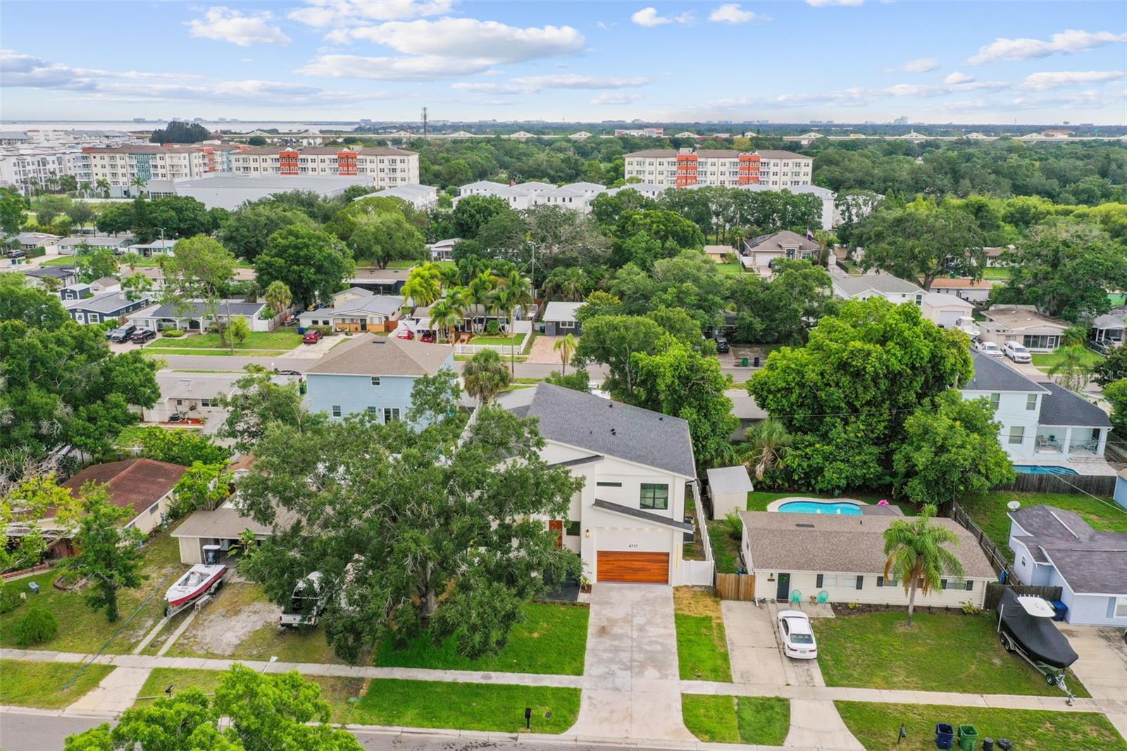 4717 W Oklahoma Avenue