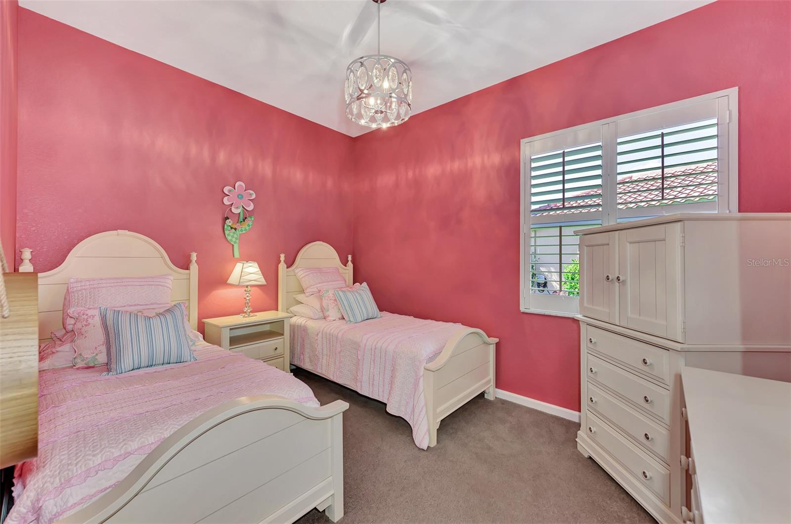 13335 Golf Pointe Drive