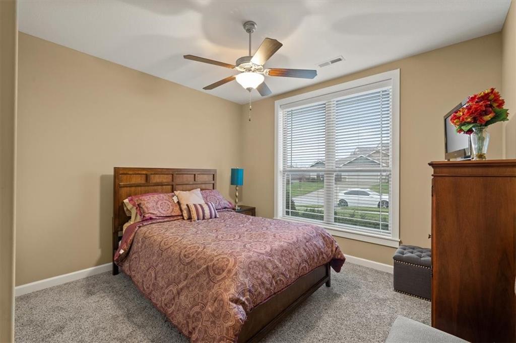 5614 Chimney Rocks Circle