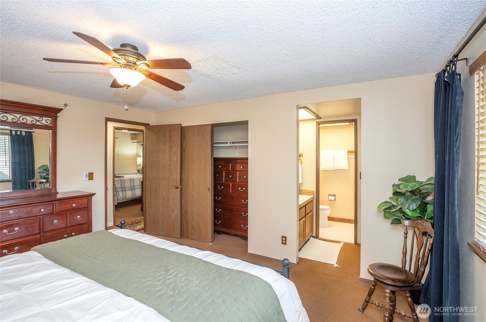 5501 NW Glenn Firs Lane