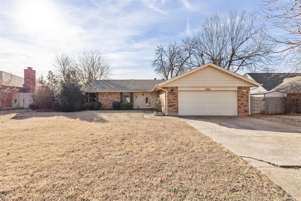Located in the highly sought-after Edmond School District, this clean, move-in-ready 3-bedroom, 2-bath home offers comfortable living in a prime location. The living room is filled with natural light and features a beautiful fireplace, creating a warm and inviting space. The updated kitchen offers generous storage and a pantry with a well-designed layout. New carpet in all bedrooms adds a fresh touch. Outdoor space allows room to enjoy pets, play, or gardening. Conveniently located near schools, parks, shopping, dining, and easy access to everything the metro has to offer. Don’t miss this opportunity!