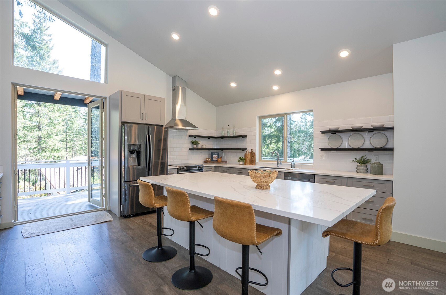 240 E Susan Lane