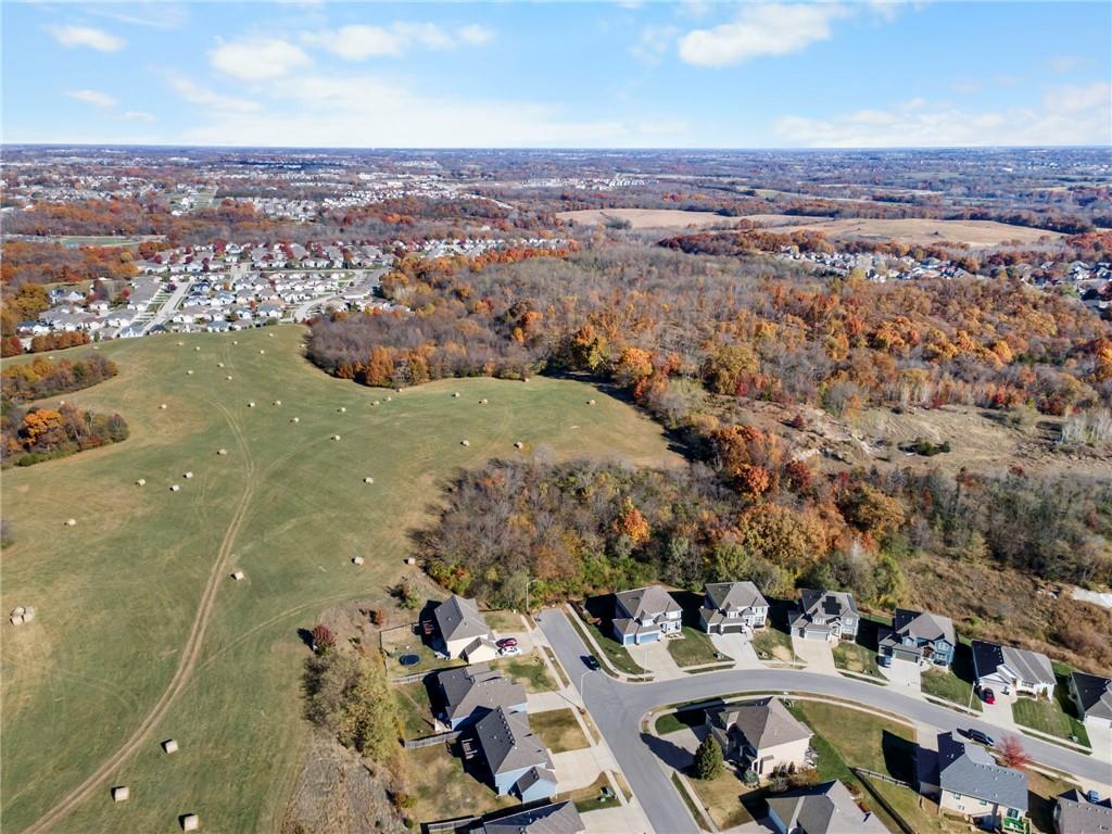 6720 N Cypress Avenue