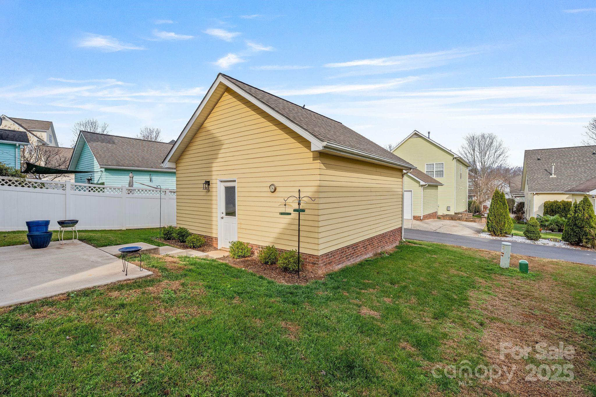 115 E Decatur Avenue