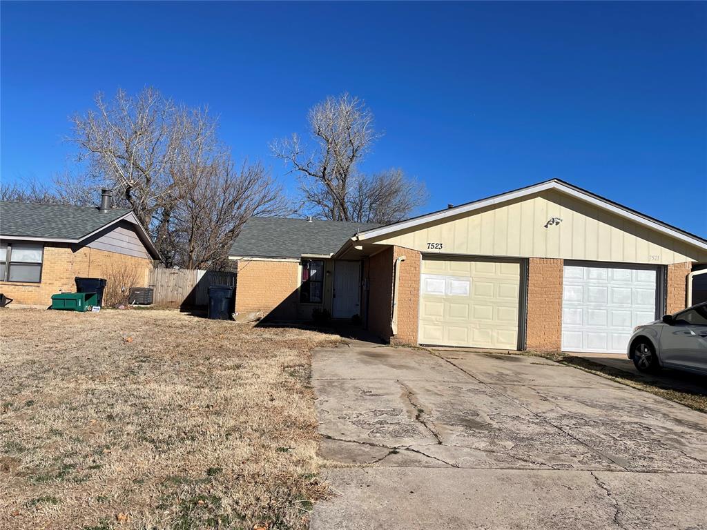 Investor Special in Putnam City Schools!This 2-bed, 2-bath, 1-car garage half duplex is a prime value-added opportunity. The property features laminate flooring in the living area and both bedrooms. Open concept design with kitchen, dining, and living rooms flowing together. Roof was replaced in 2023. Bring your toolkit—this home needs some TLC to reach its full potential. Excellent location with rapid access to highways, shopping, and local entertainment.