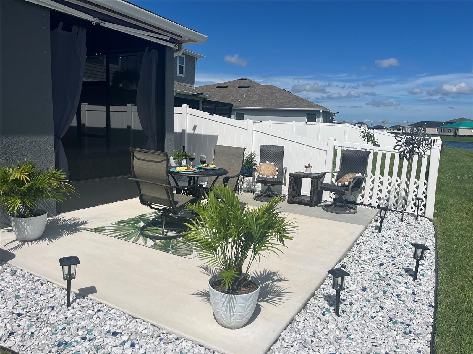 9577 Sandy Bluffs Circle