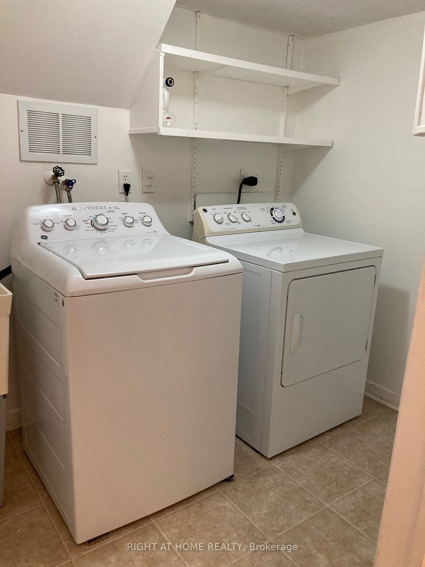 104 Farm Greenway 104