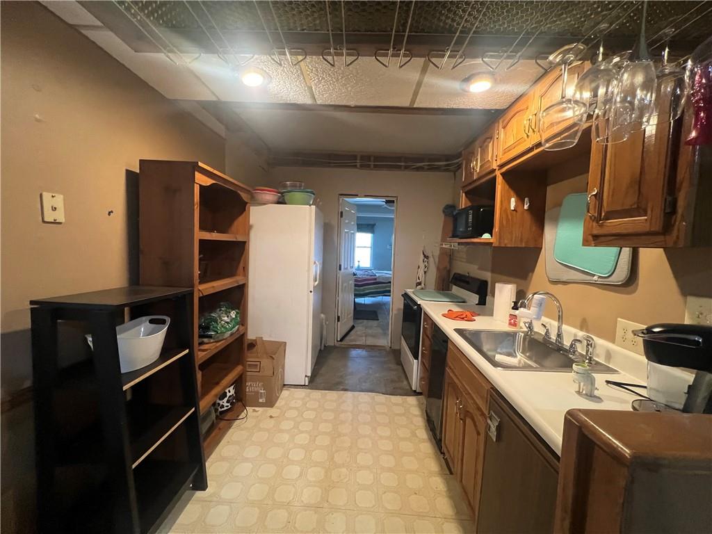 4300 NW 80th Terrace