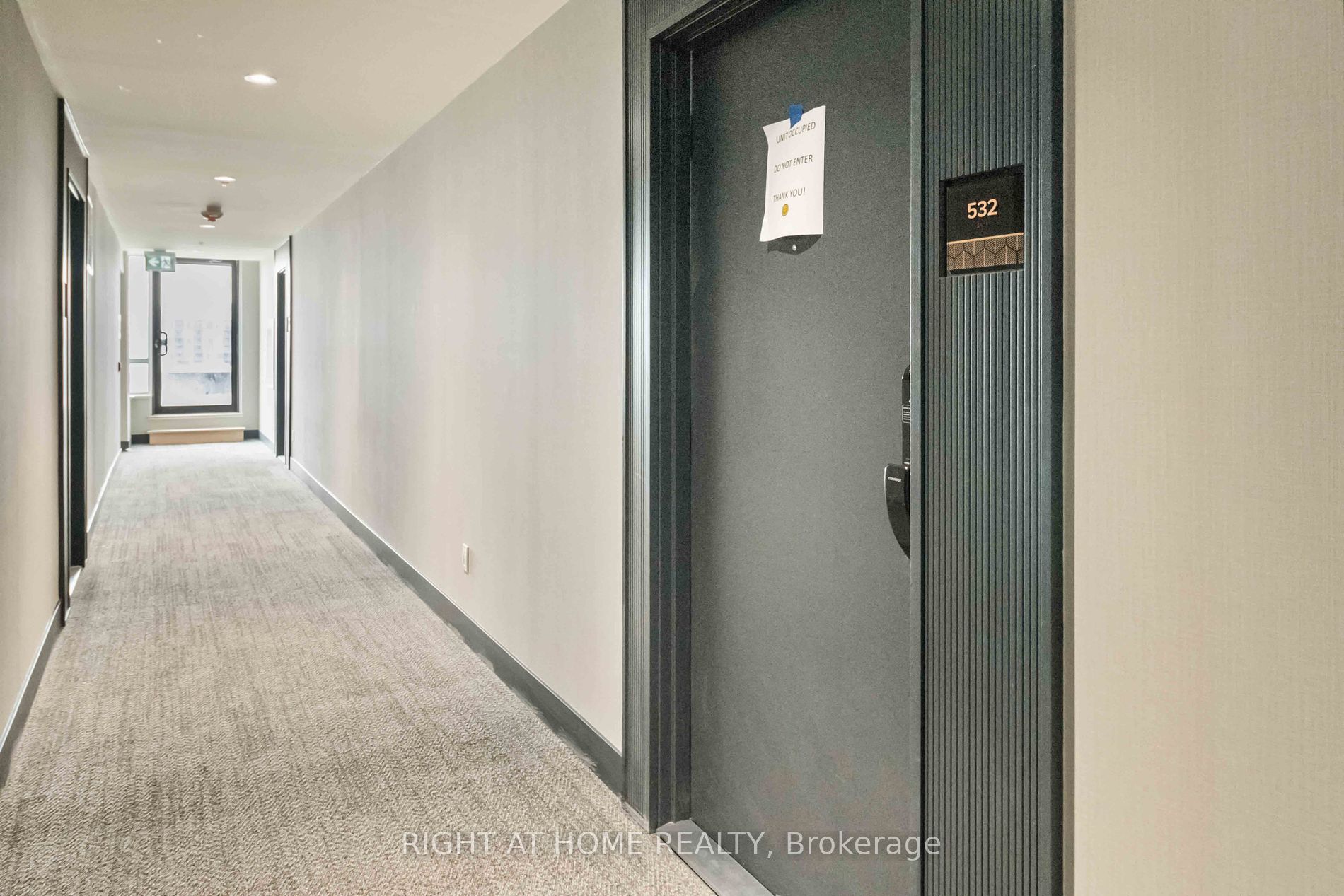 405 W Dundas St 532
