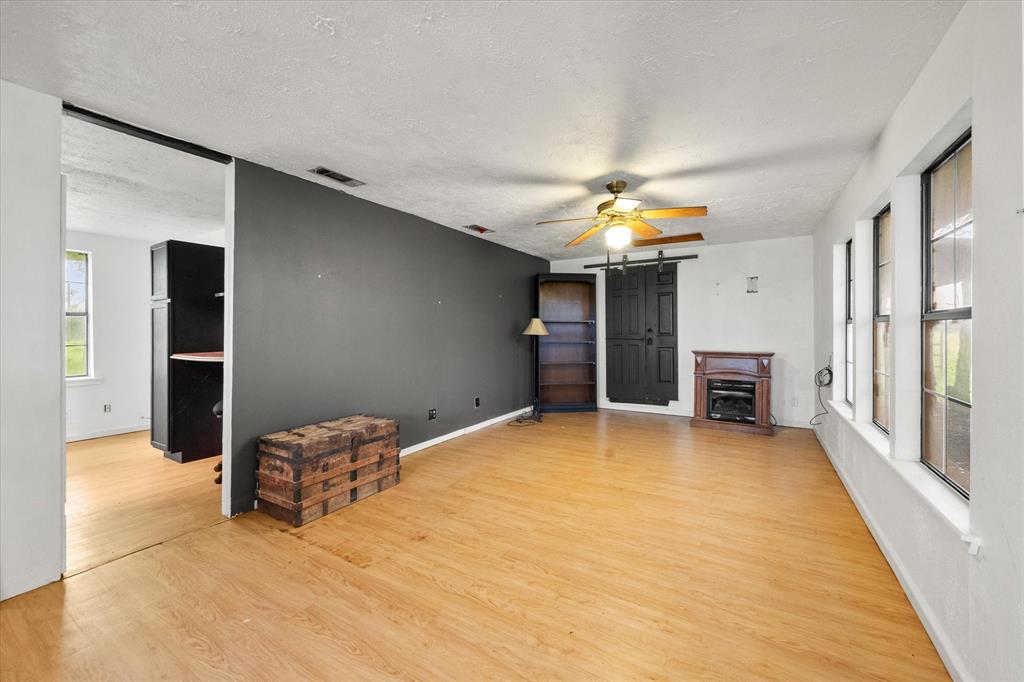 3305 County Road 3070