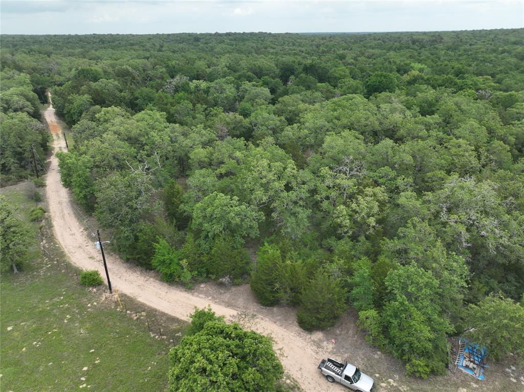 555 Private Road 3428