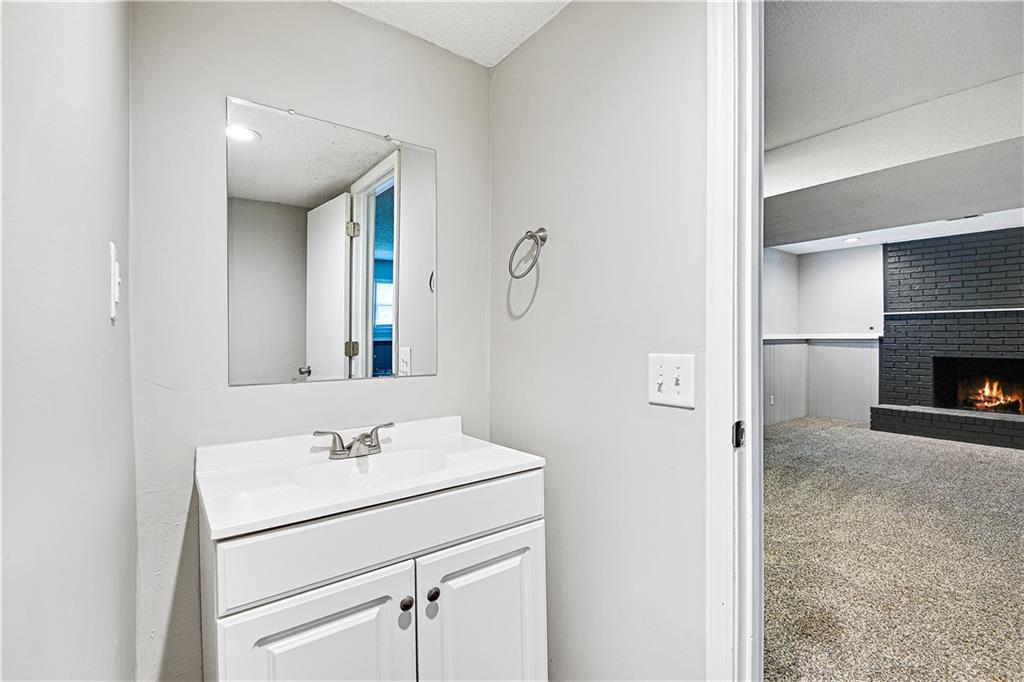 16605 W 147th Street