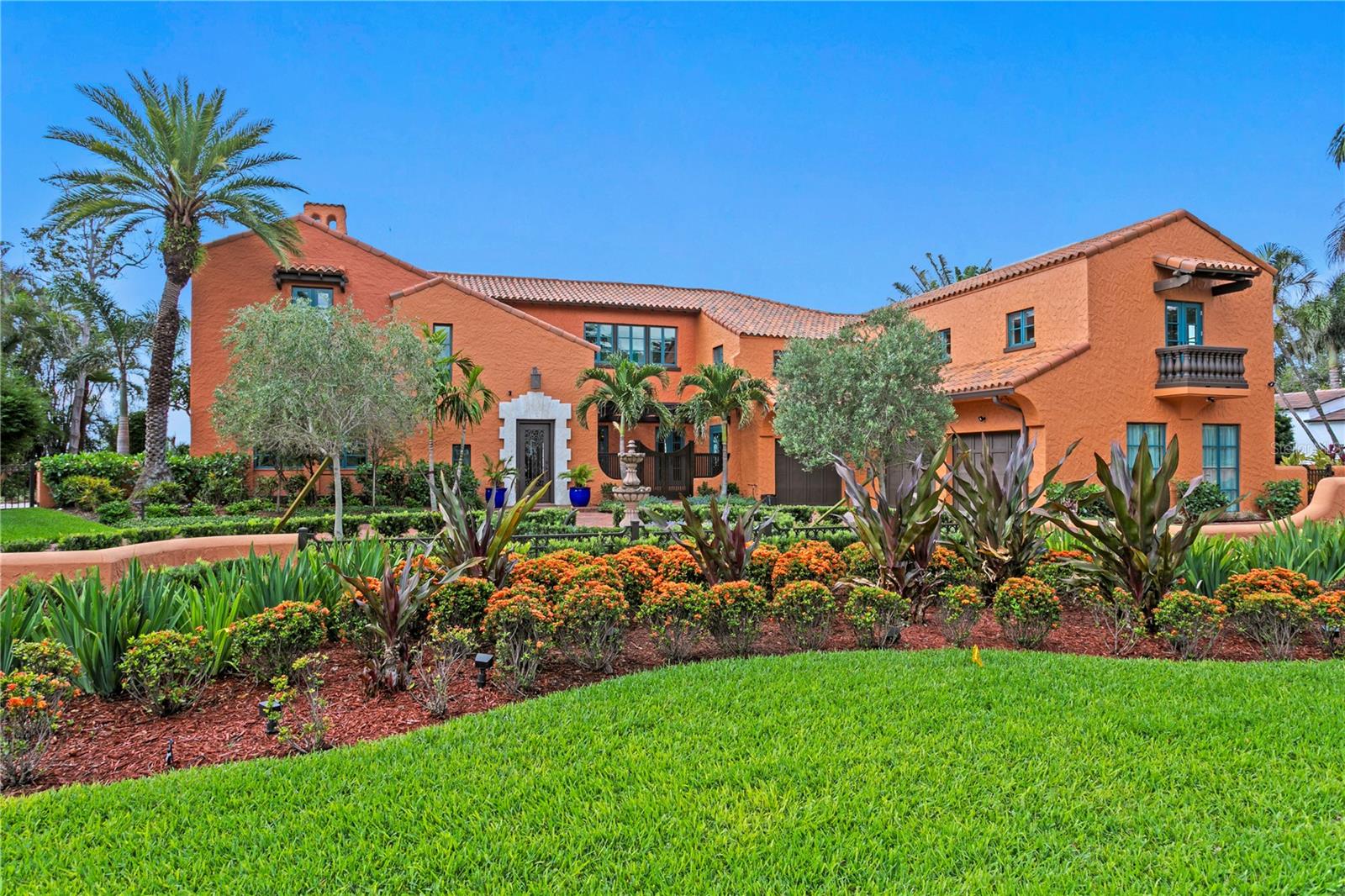 A completely updated and remodeled 1920's Spanish Estate that the design cognoscenti are applauding for its renewed vision which complements its original character. Over 1/2 acre of prime property, with one of the most coveted waterfront views of the St Pete skyline and pier, the home showcases the dynamic relationship of the modern and the heirloom, as it elegantly weaves the glamor of the past with the present day. A well loved home, designed now for entertaining and enjoyment plus comfortable, unimposing formality. The current owner spent over 3 years enhancing the bygone era with extraordinary quality and modern details. Grand in scale and proportion with spectacular rooms, high ceilings, natural light and exquisite craftsmanship, the home is unpretentious and unmistakenly beautiful. Every room is magical, peaceful and a living piece of art in itself. From revived floors to ceilings, bathrooms to kitchen, media room, fireplaces, both master-suites, elevator, lighting, cabinetry, woodwork, decorative painting, stairways, hurricane-proof and designer doors and windows, to Energy Star appliances, utilities and Smart-Home system, cypress lanai ceiling, tile, pavers, security gates, 3-car garage, as well as dock, seawall cap, hardscape and landscape, all has been masterfully updated, replaced or revised, with a continued reverence to the home's history and a nod to the modern and meaningful, wonderful high-quality curated details necessary for today.
Located within walking distance to downtown St Pete and all that the city has to offer, this home is exceptional. 30 minutes to Tampa International Airport and the beaches.  More details on  the Feature Sheet. Call for a private tour.