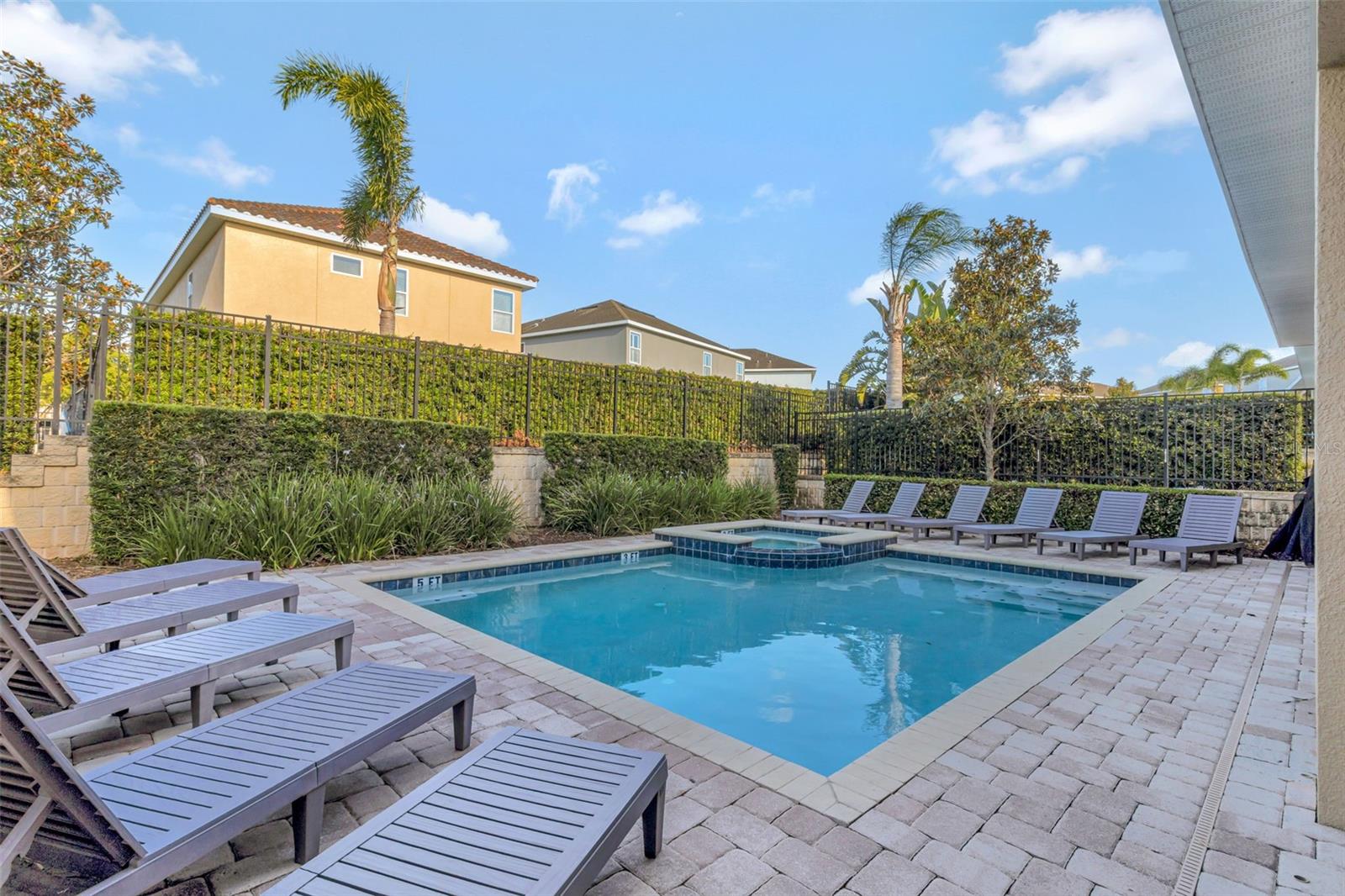 7643 Wilmington Loop