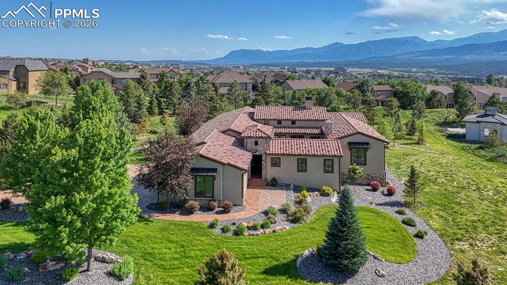 1515 Vine Cliff Heights