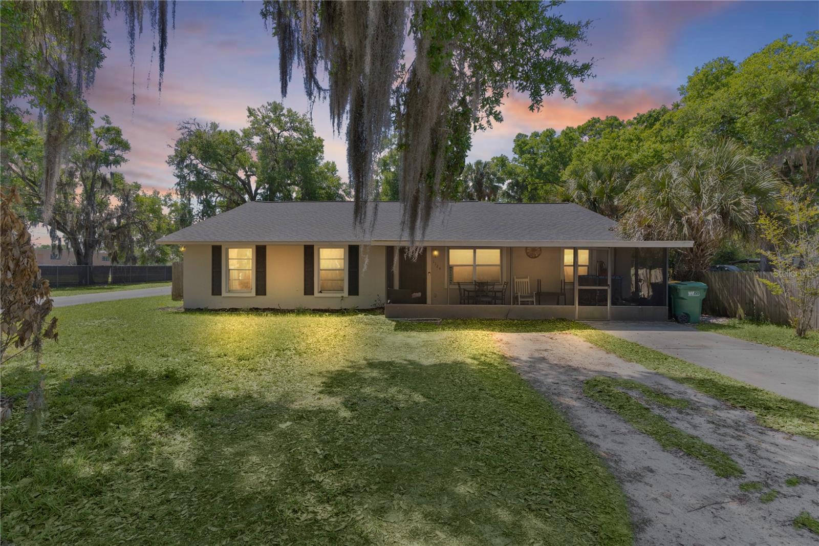 1124 N Grant Avenue, Mount Dora, FL
