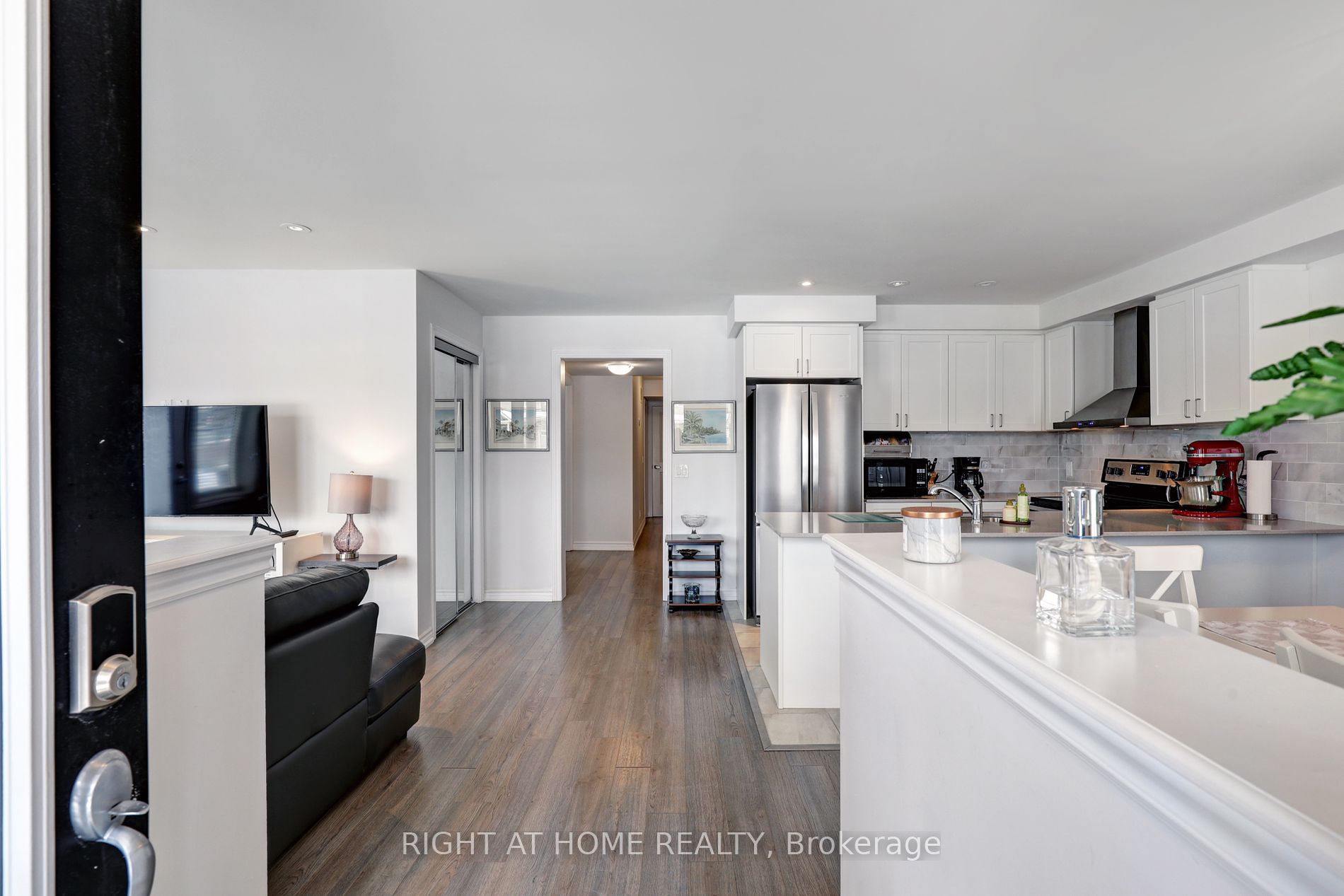 2500 Hill Rise Crt 91