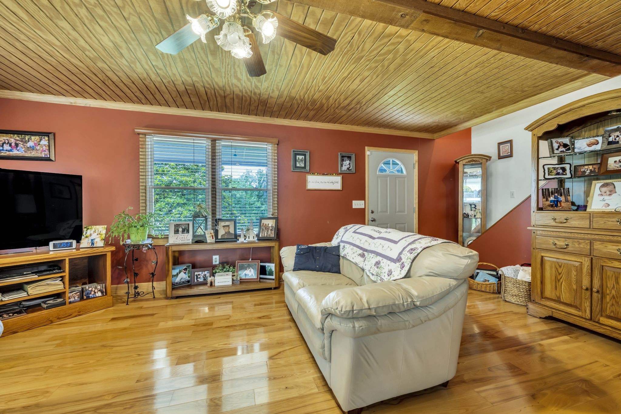 11254 Old Highway 13