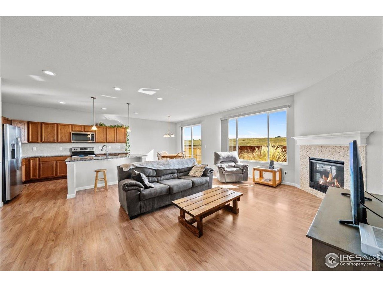 513 Grand Market Ave