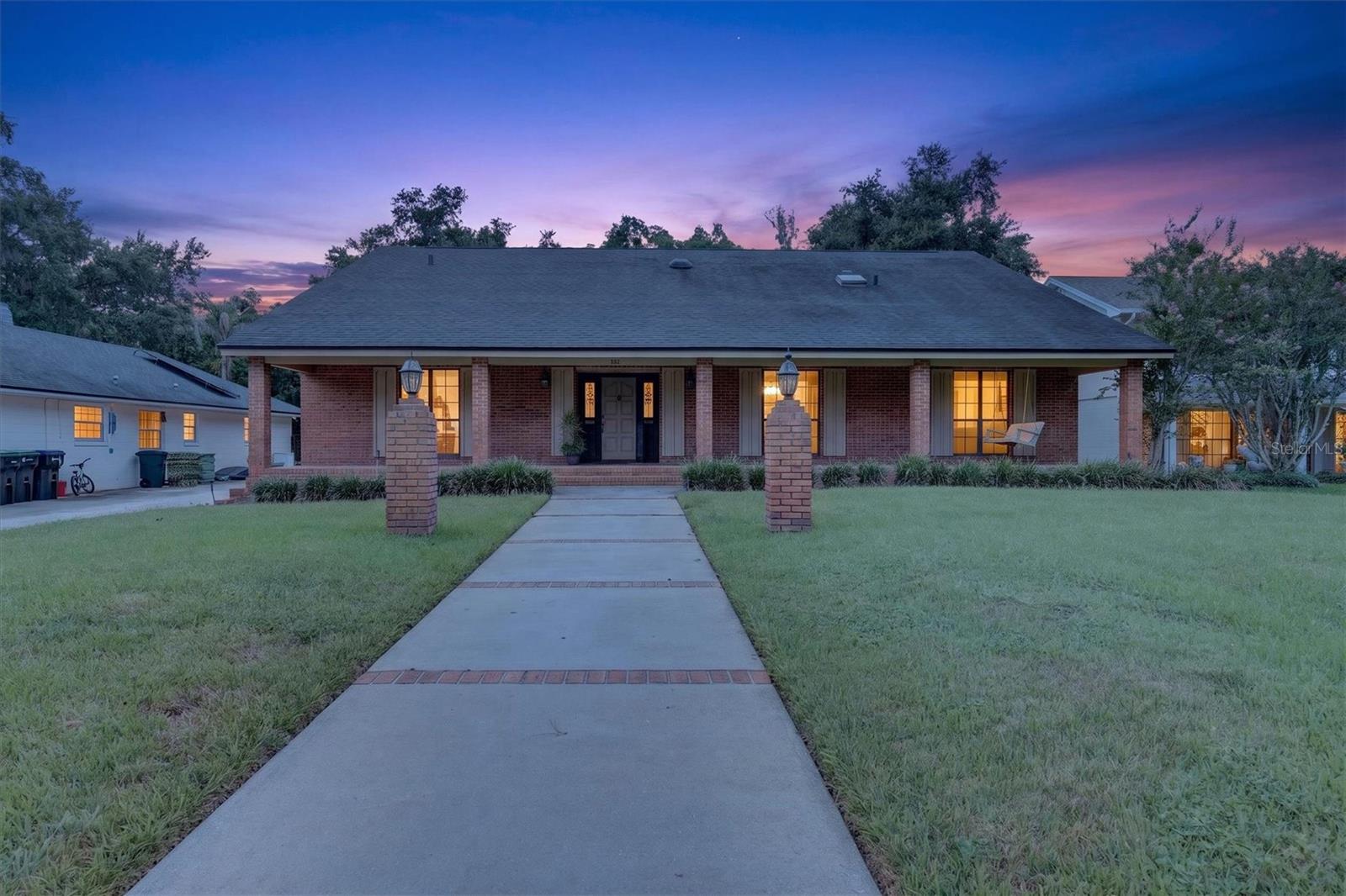 306 Oak Estates Drive, Orlando, FL