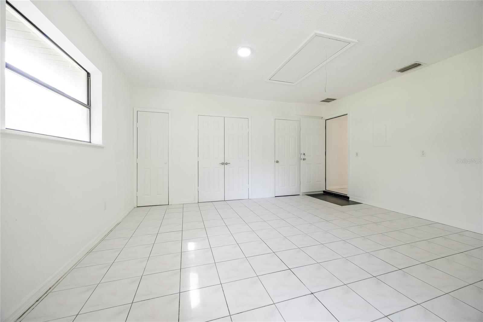 3207 E Withlacoochee Trail
