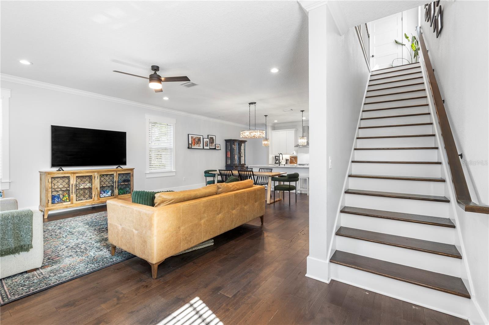 107 W Genesee Street