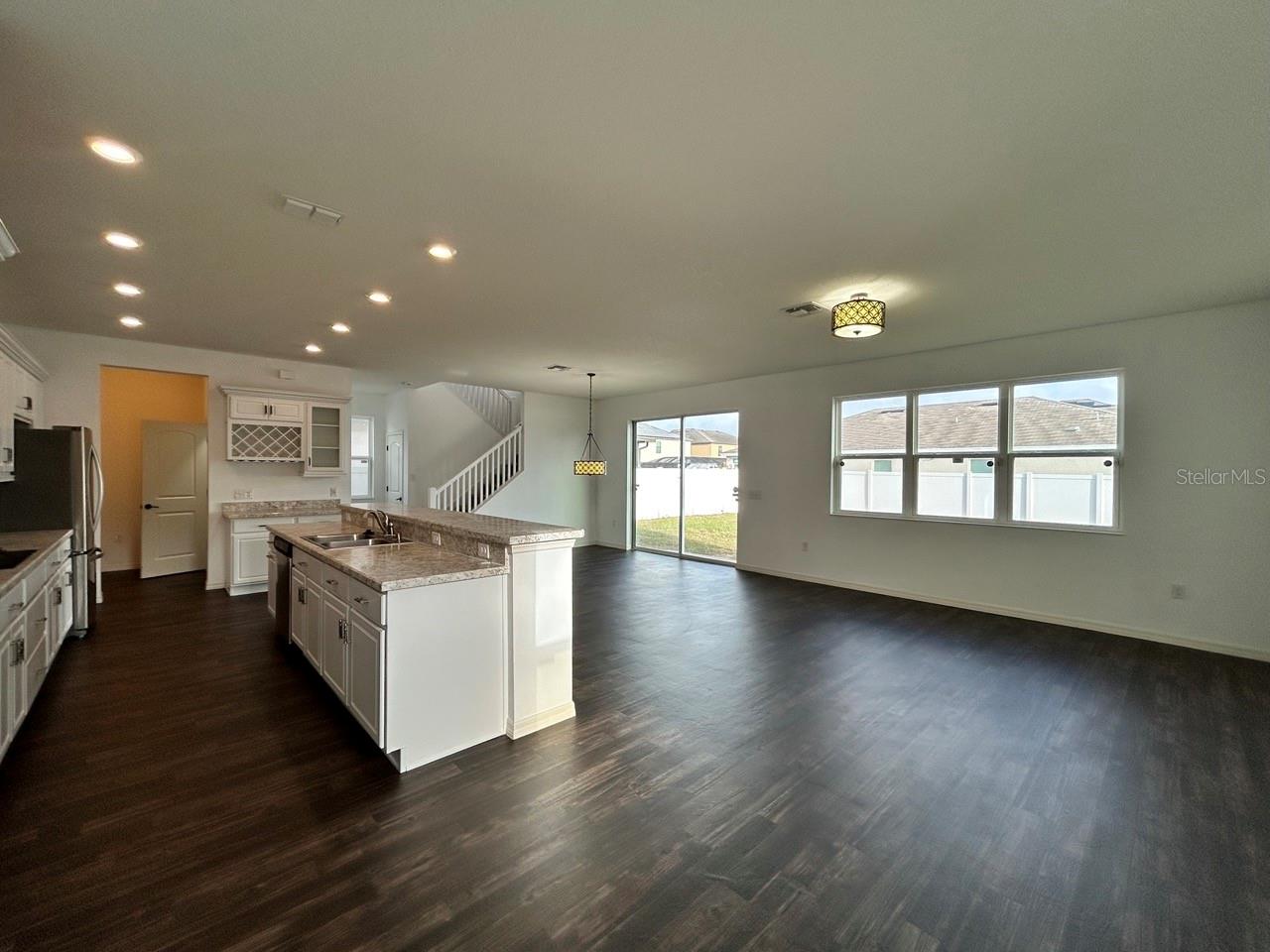 10638 Aldo Moro Drive