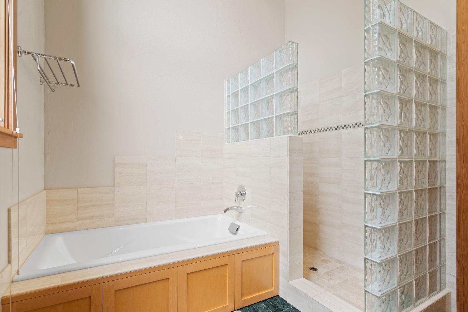 414 Avalanche Road 421