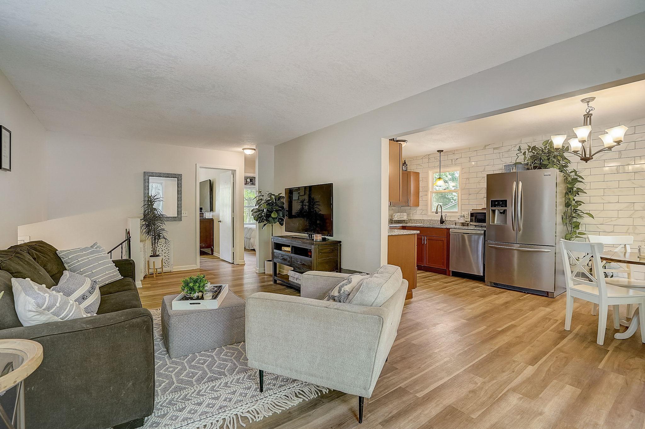 15330 Drexel Way