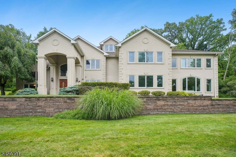 537 Mount Kemble Ave