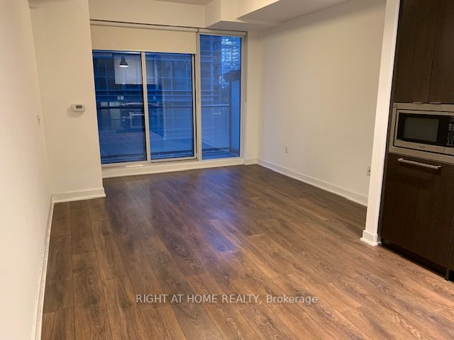 125 Blue Jays Way 2210