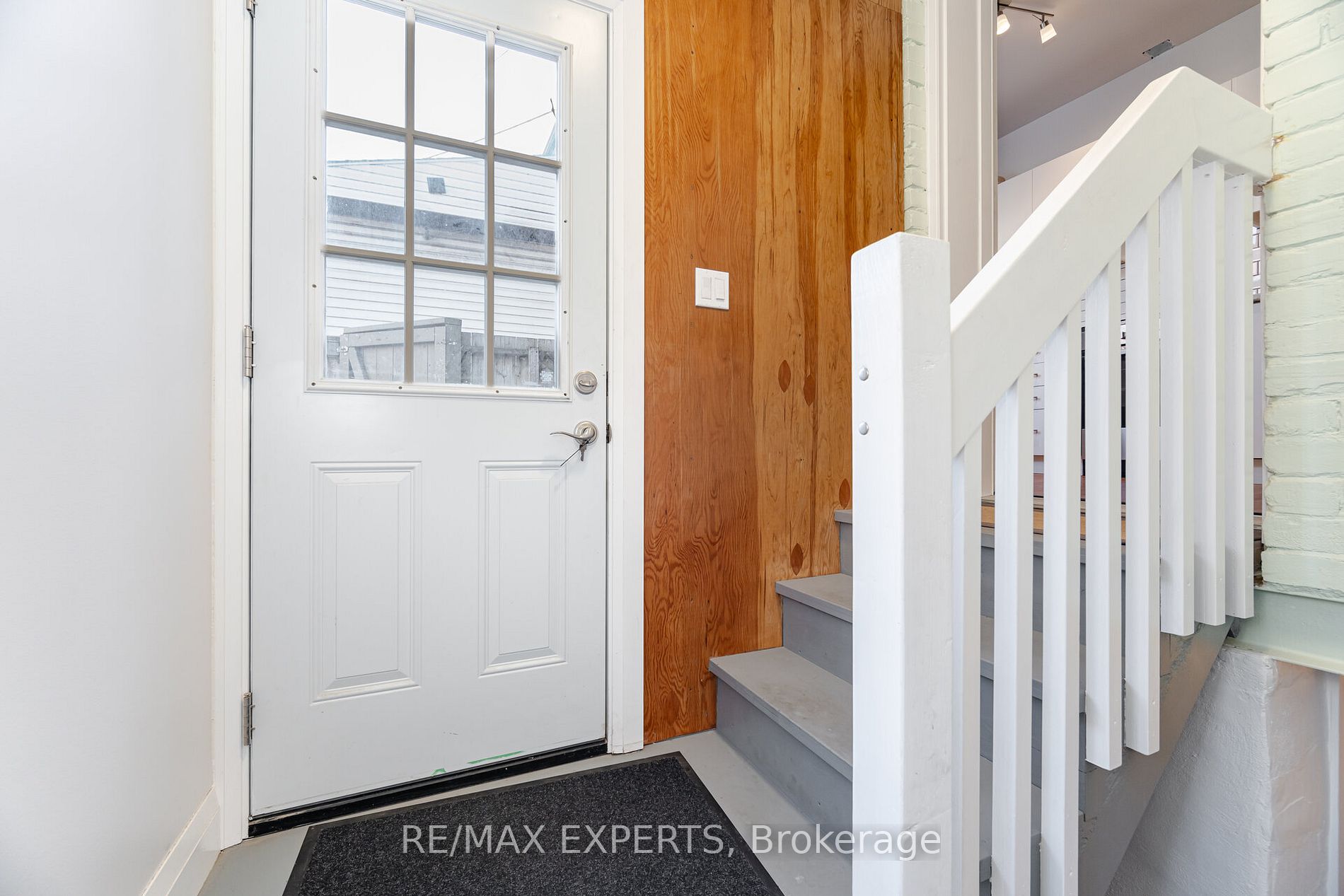289 Old Weston Rd