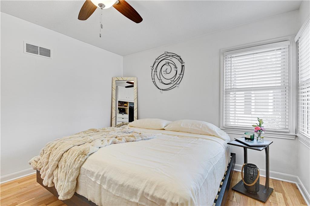 5347 Rosewood Street